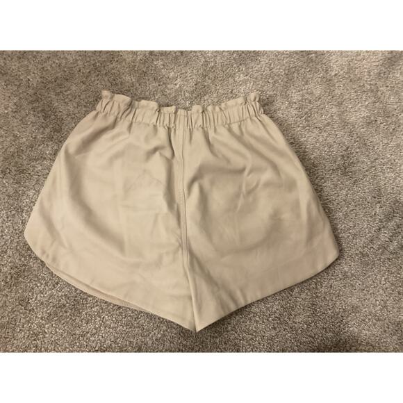 BlankNYC Tan Paperbag High Waist Faux Leather Shorts, 26 - Picture 7 of 7